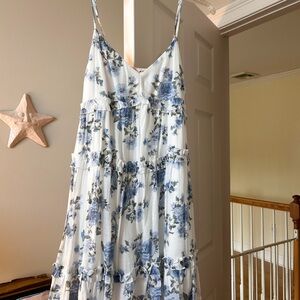 Mi Ami white and blue dress